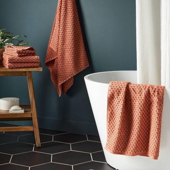 Threshold Performance Plus Textured Dot Bath Towel Set, Terracotta, Set of 6 NWT - Picture 1 of 3
